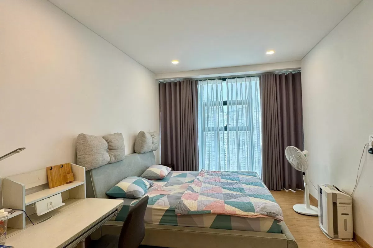 CHO THUÊ 2PN+1 SUNWAH PEARL TẦNG CAO- FULL NỘI THẤT VIEW LM81 + SÔNG SG