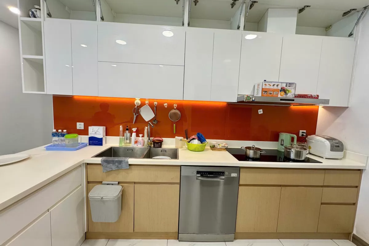 CHO THUÊ 2PN+1 SUNWAH PEARL TẦNG CAO- FULL NỘI THẤT VIEW LM81 + SÔNG SG
