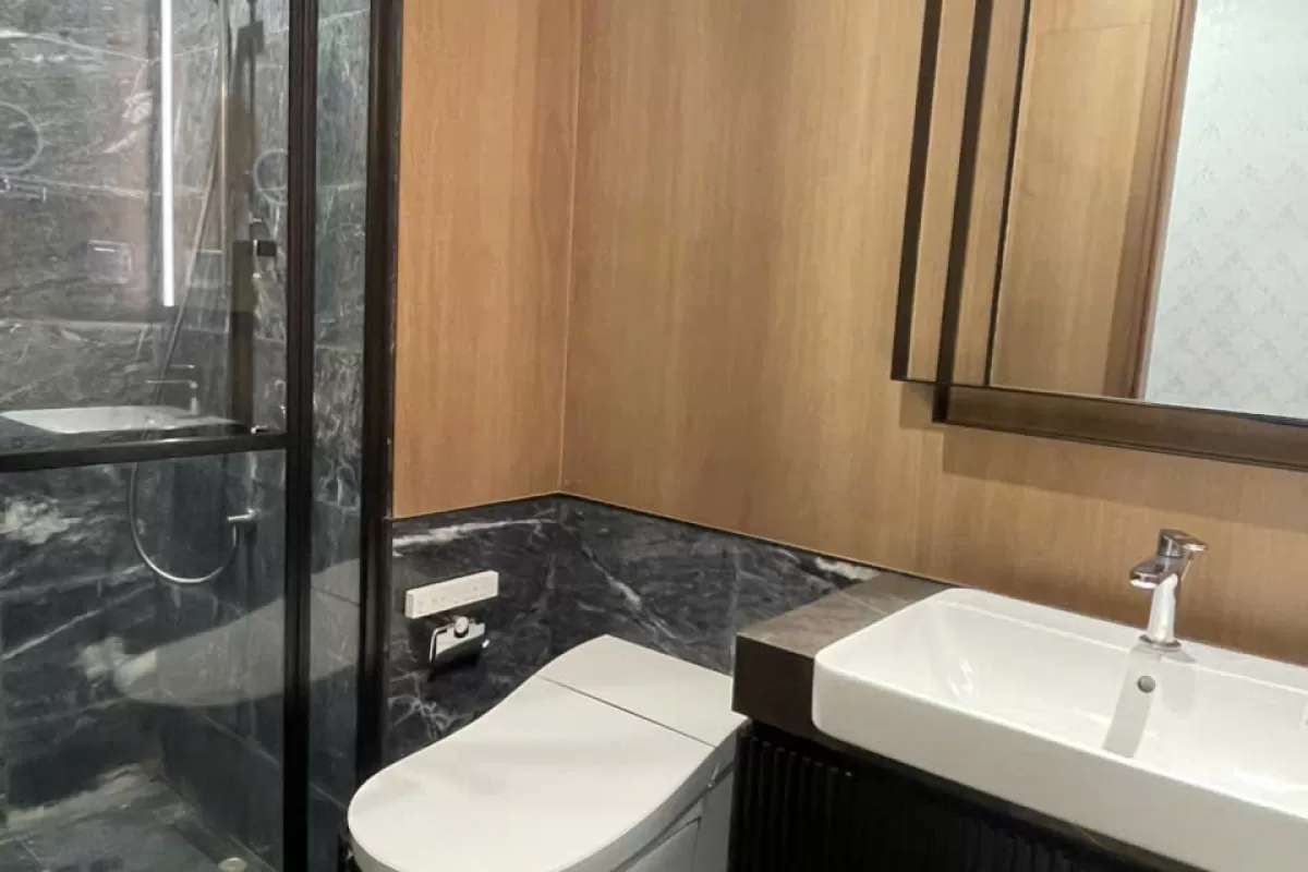 [T123] FOR RENT: Luxury 2-Bedroom Apartment - 77 sqm - European/American Interior Style - Free Internet - Ready to Move In