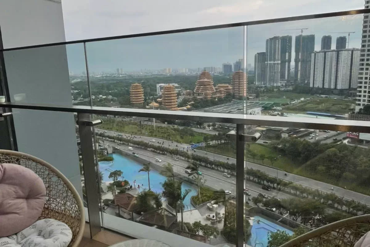 [T123] FOR RENT: Luxury 2-Bedroom Apartment - 77 sqm - European/American Interior Style - Free Internet - Ready to Move In