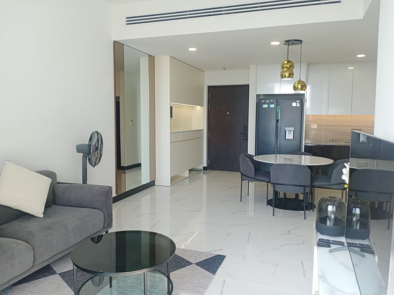 Căn hộ Empire City T1B-0x.01