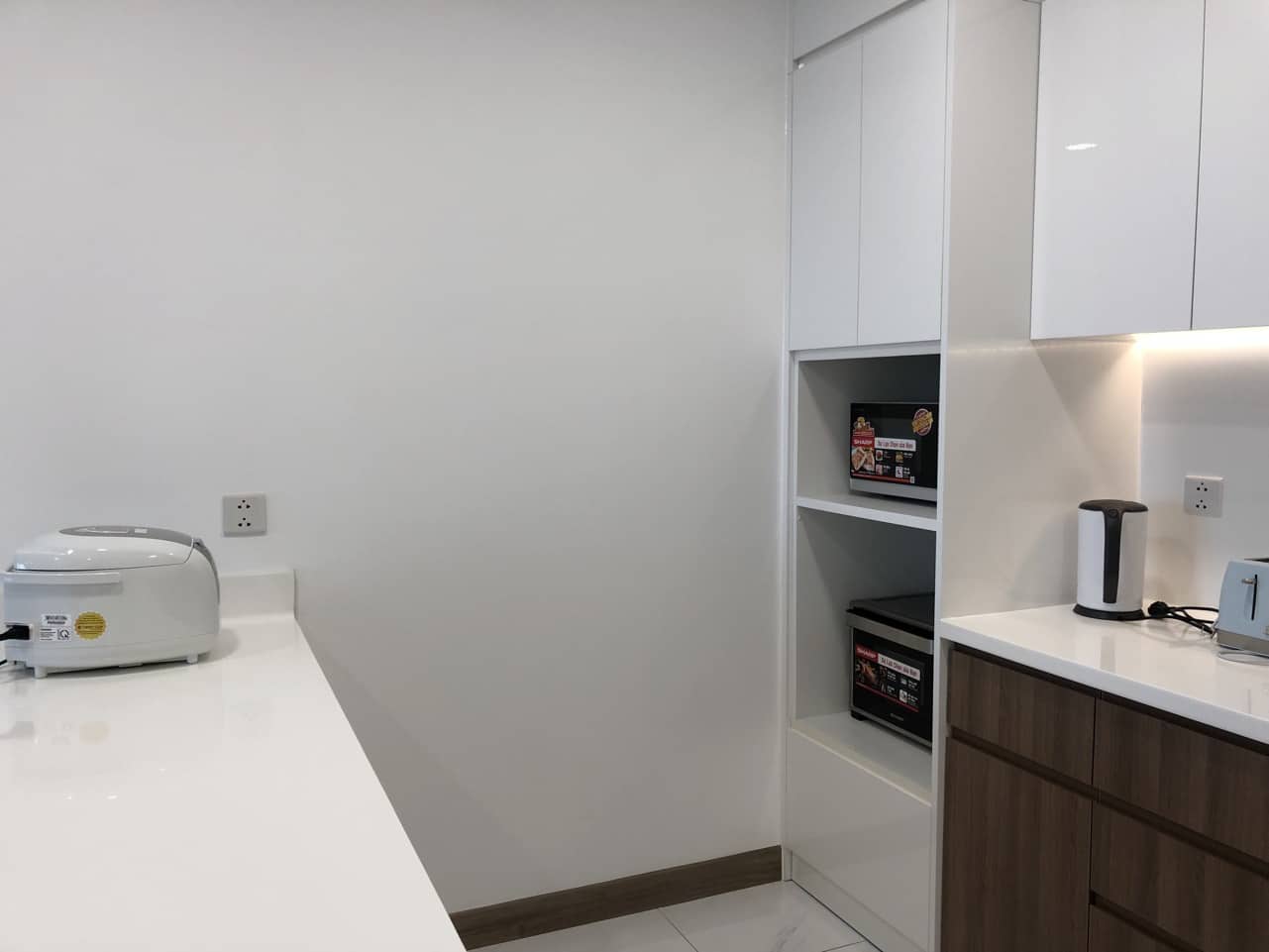 CHO THUÊ SUNWAH PEARL 3PN – FULL NT