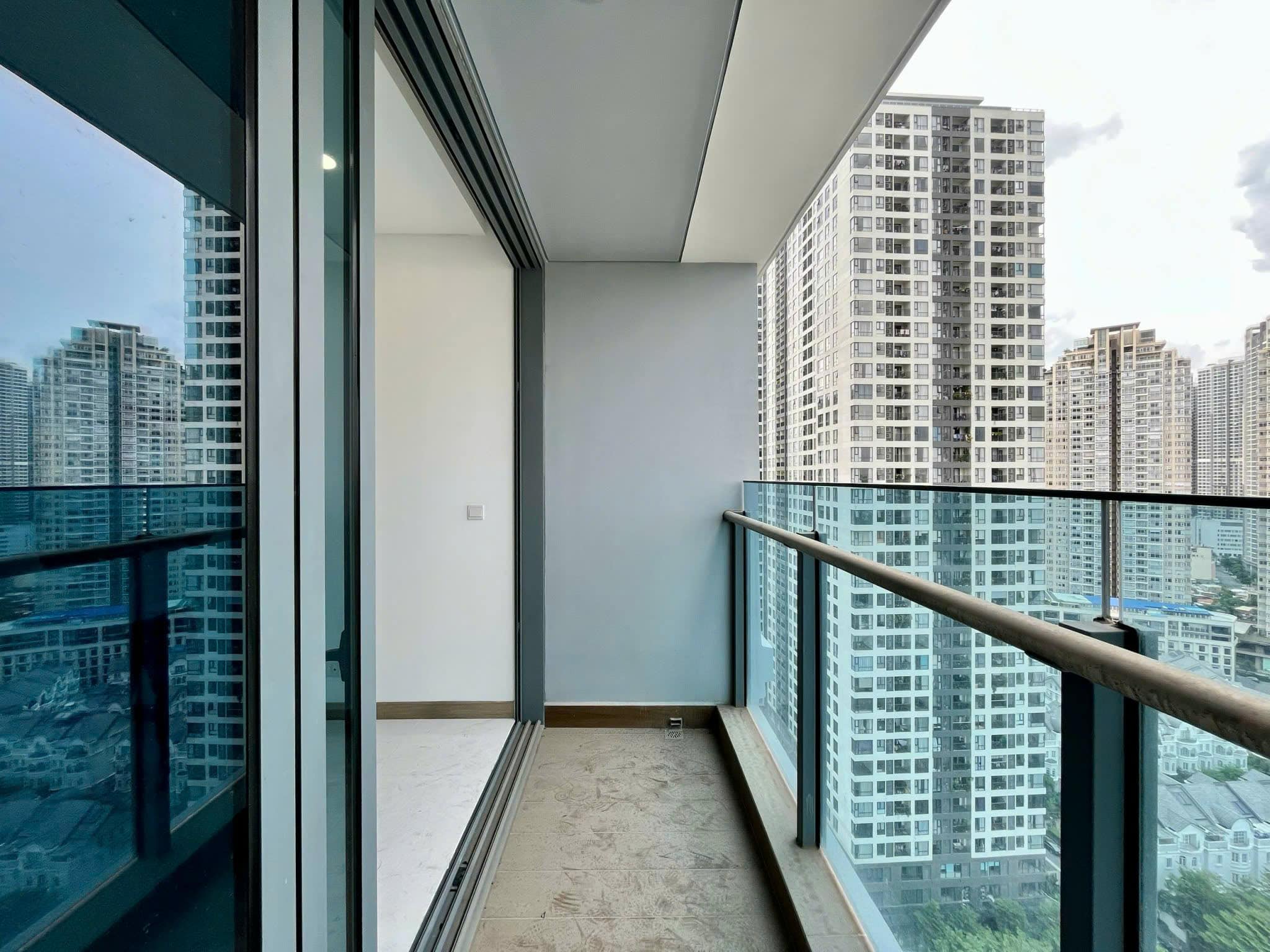 SUNWAH PEARL – BÁN CĂN 2 PHÒNG NGỦ + 1 VIEW SÔNG
