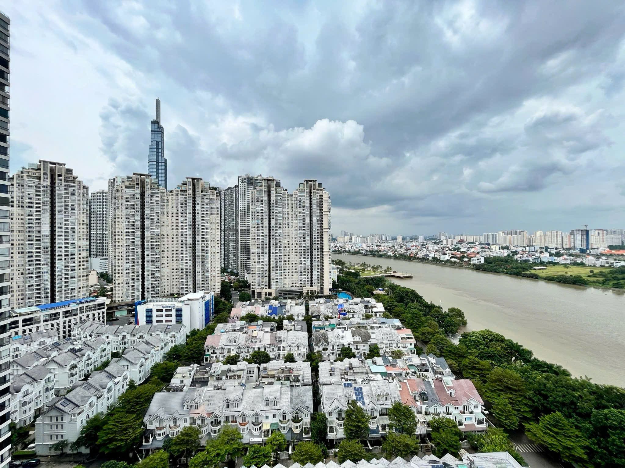 SUNWAH PEARL – BÁN CĂN 2 PHÒNG NGỦ + 1 VIEW SÔNG