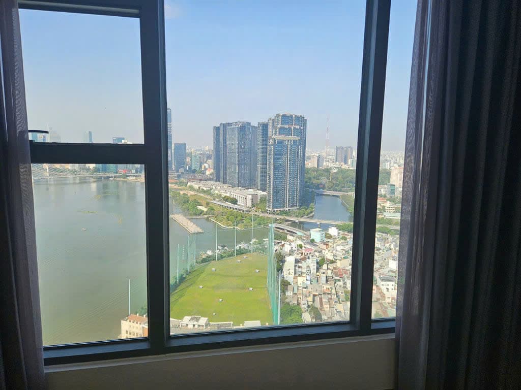 SUNWAH PEARL – BÁN CĂN HOA HẬU 3 PHÒNG NGỦ VIEW SÔNG TRỰC DIỆN
