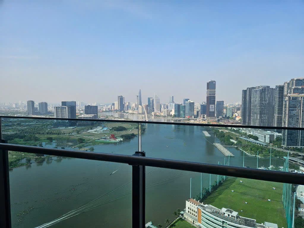SUNWAH PEARL – BÁN CĂN HOA HẬU 3 PHÒNG NGỦ VIEW SÔNG TRỰC DIỆN
