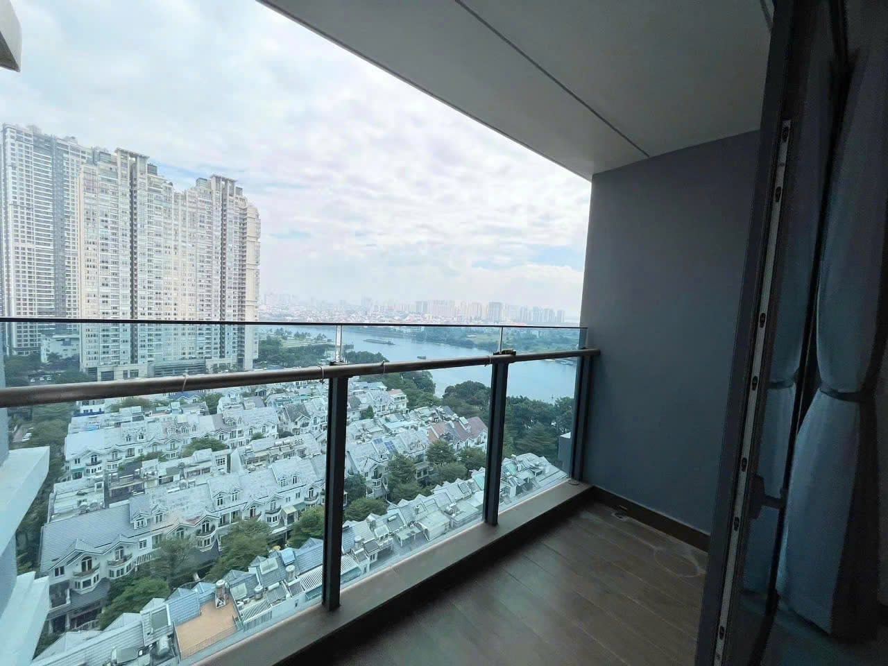 SUNWAH PEARL – BÁN CĂN HỘ 2 PHÒNG NGỦ VIEW ĐẸP