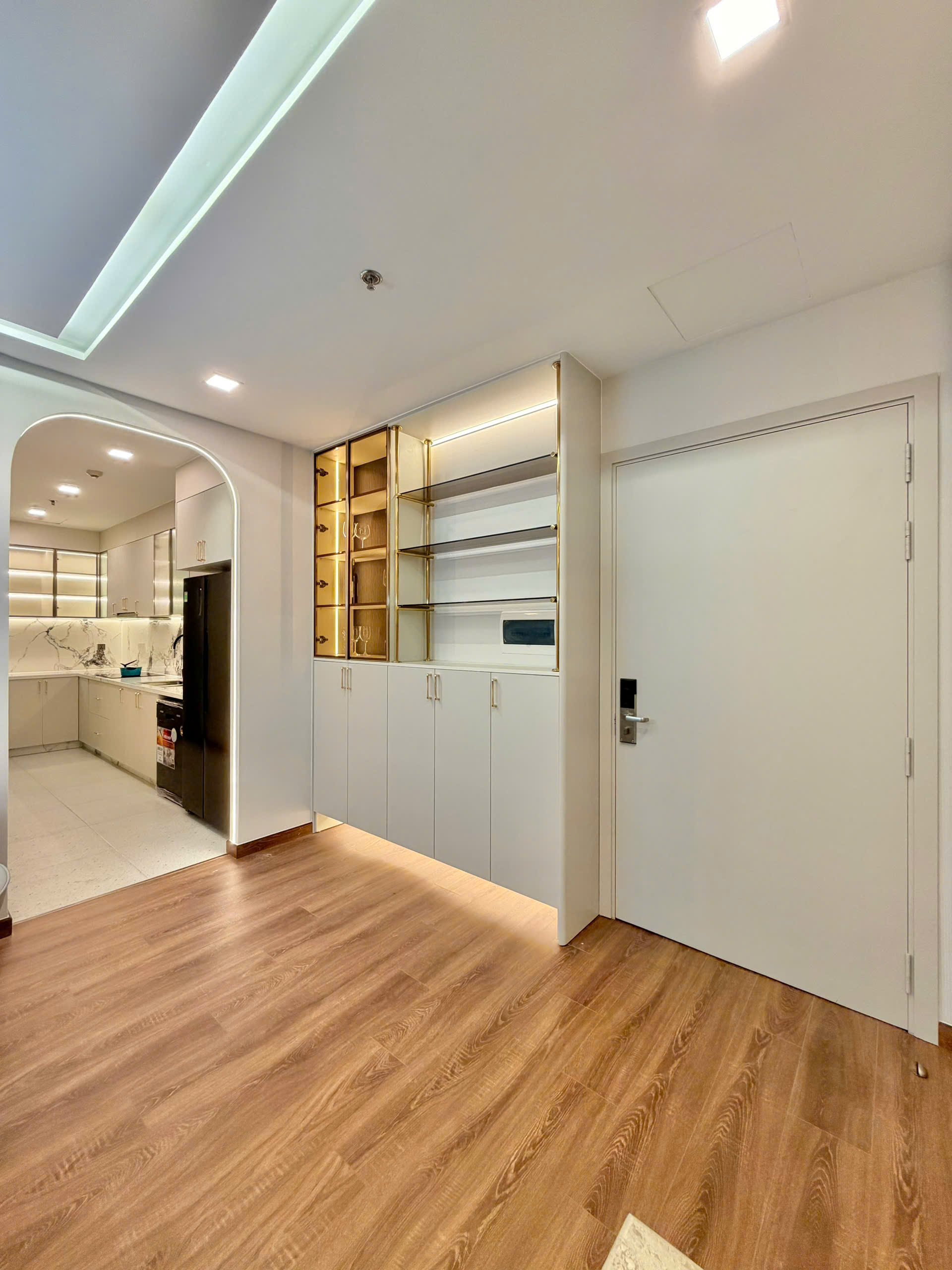 🌟 BÁN CĂN HỘ 2PN VINHOMES CENTRAL PARK – PARK 4 | NHÀ MỚI 100% | CHỈ 14 TỶ