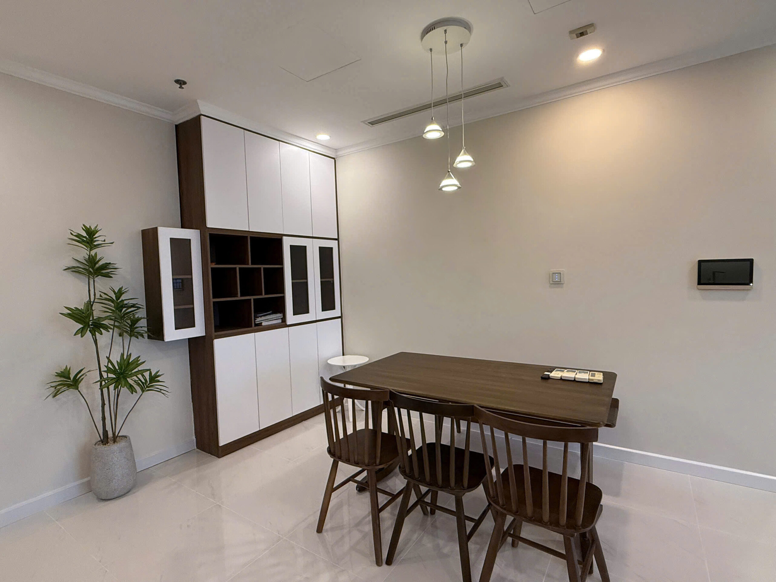 🌟 BÁN CĂN HỘ 3PN VINHOMES CENTRAL PARK – LANDMARK 6 | ĐANG CÓ HỢP ĐỒNG THUÊ 36 TRIỆU/THÁNG
