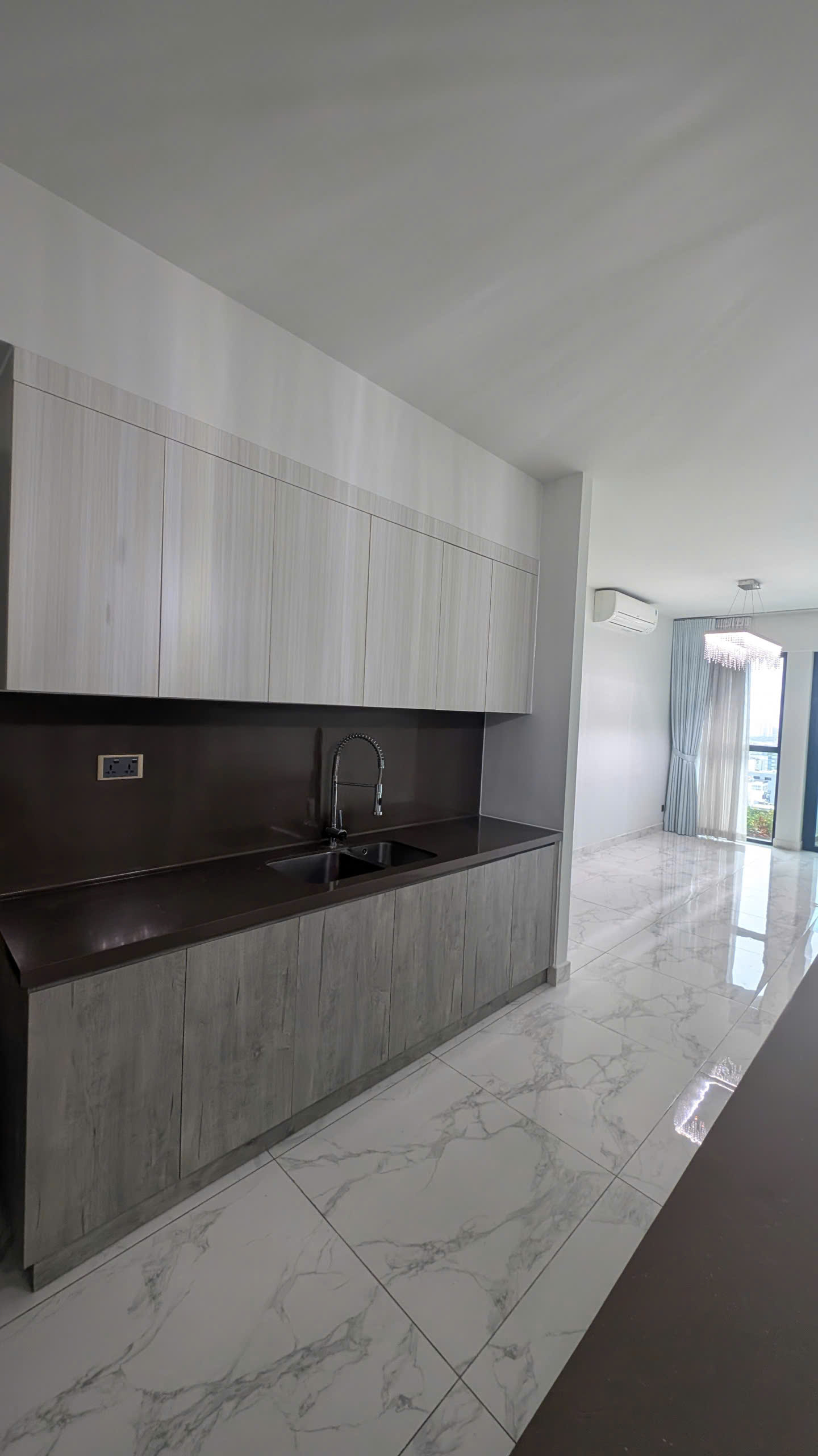 🏙️ Cho Thuê Sky Villa 4PN Feliz en Vista – Tháp Altaz – Chỉ 3.200 USD/Tháng