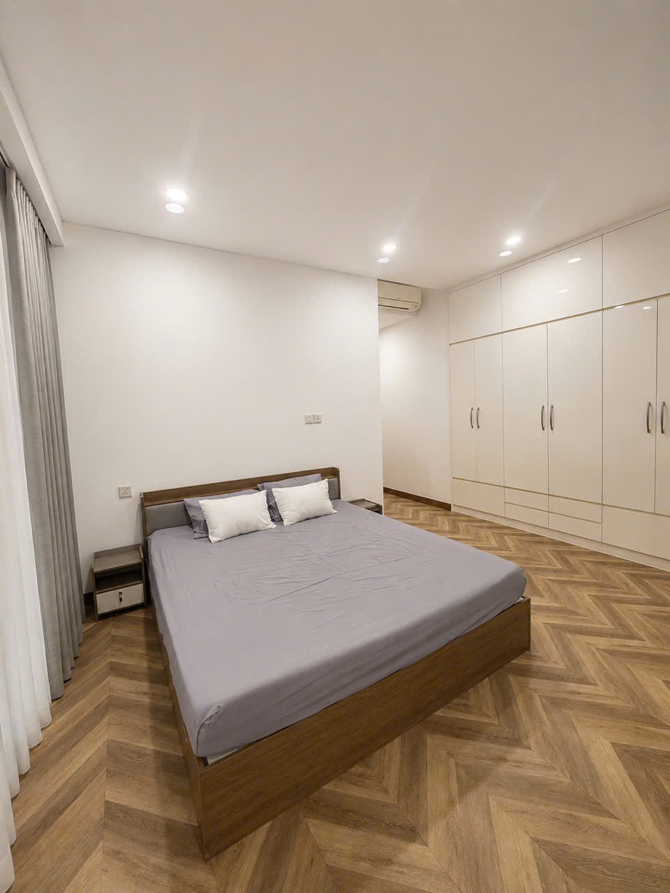 🏙️ Cho Thuê Căn Hộ Góc 3PN Sunwah Pearl – View Trực Diện Sông Sài Gòn – Chỉ 60 Triệu/Tháng